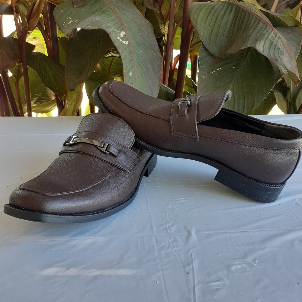 Men's Perry Ellis Portfolio shoes-nwt